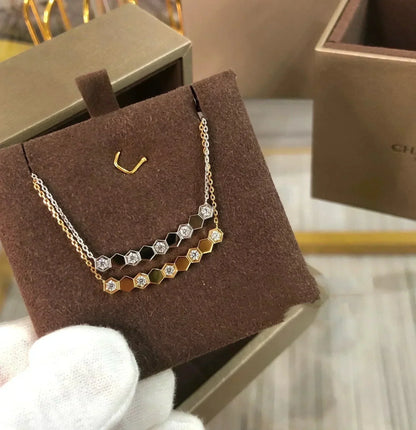 [⭐Glow]BEE LOVE NECKLACE DIAMOND
