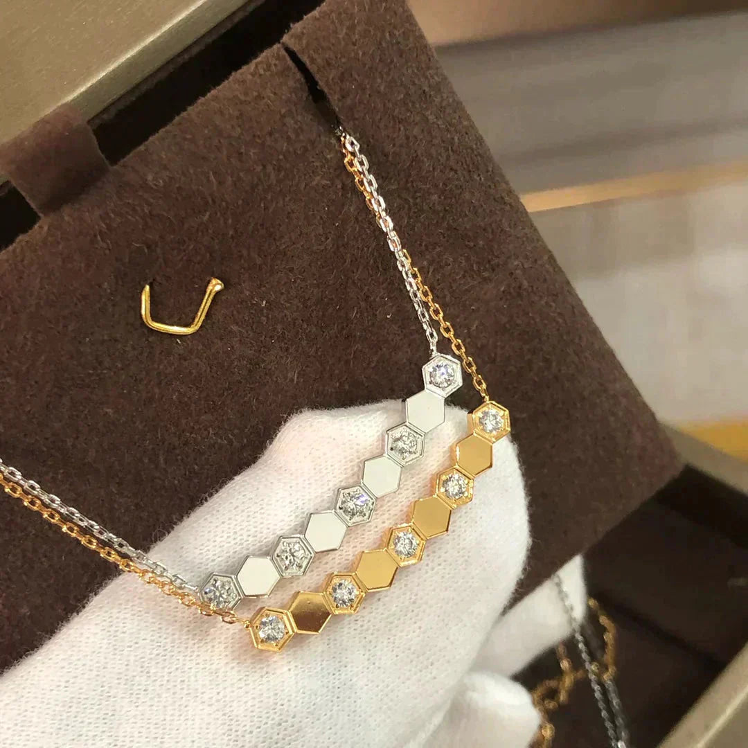 [⭐Glow]BEE LOVE NECKLACE DIAMOND