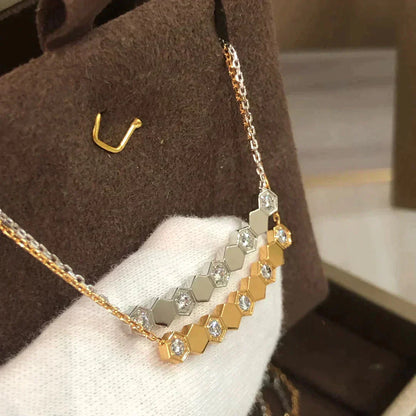 [⭐Glow]BEE LOVE NECKLACE DIAMOND