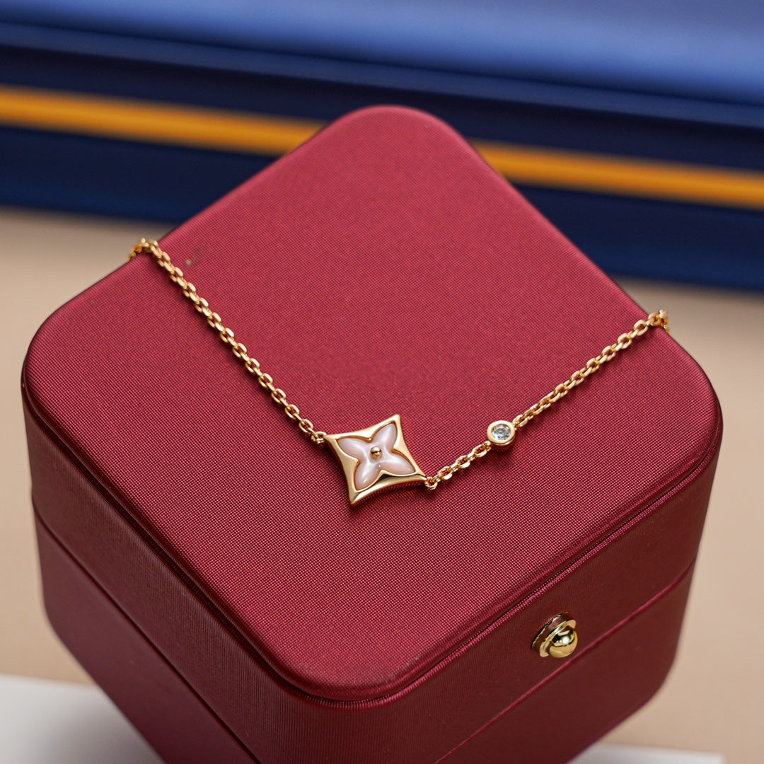 [⭐Glow]STAR 1 DIAMOND PINK GOLD BRACELET