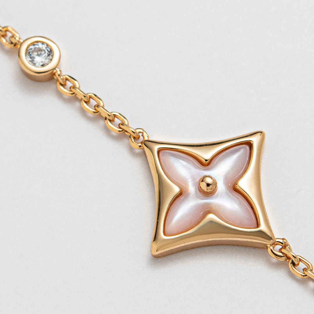 [⭐Glow]STAR 1 DIAMOND PINK GOLD BRACELET