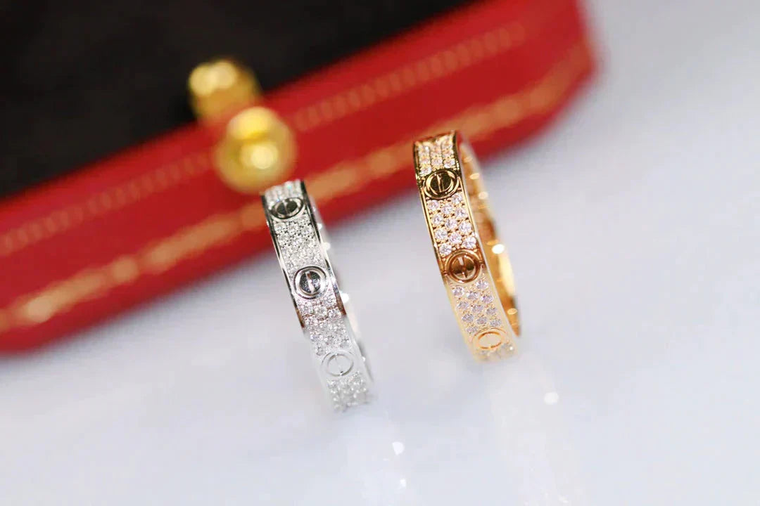 [⭐Glow]LOVE RING 3.6MM DIAMOND PAVED