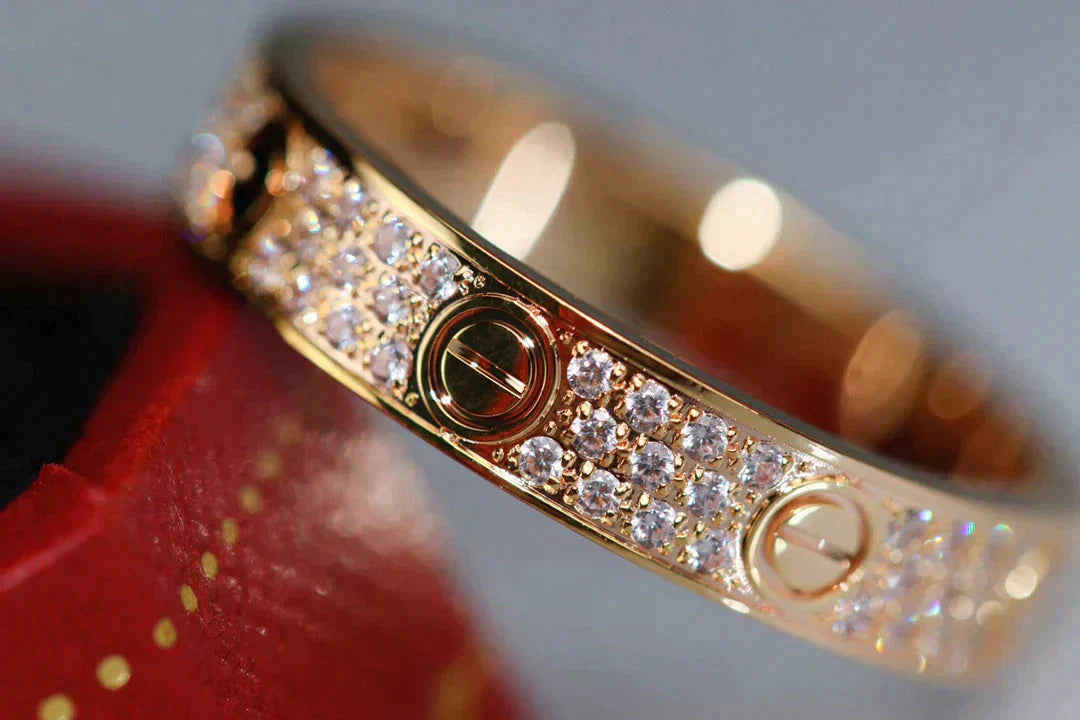 [⭐Glow]LOVE RING 3.6MM DIAMOND PAVED
