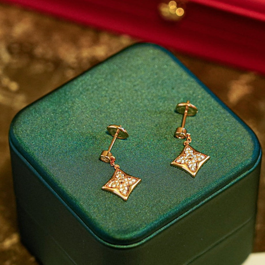 [⭐Glow]STAR DIAMONDS EARRINGS GOLD