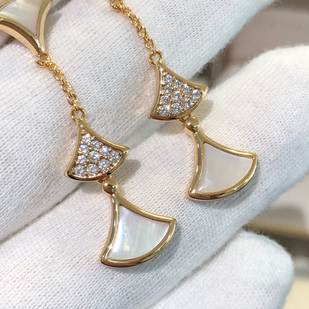 [⭐Glow]DREAM EARRINGS 3 MOTIFS DIAMOND MOP PINK GOLD