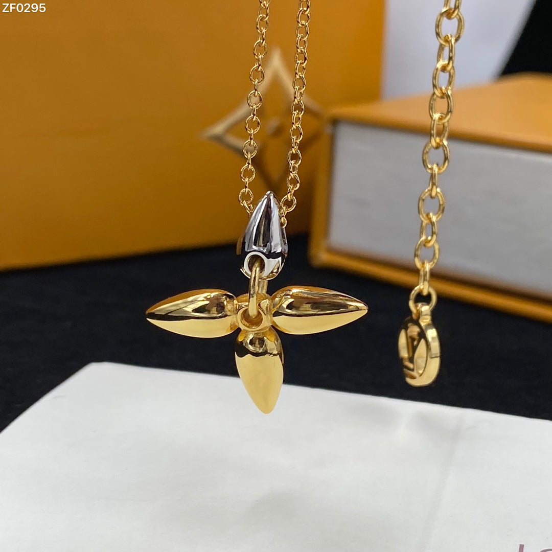 [⭐Glow]LOUISETTE PEDANT GOLD NECKLACE
