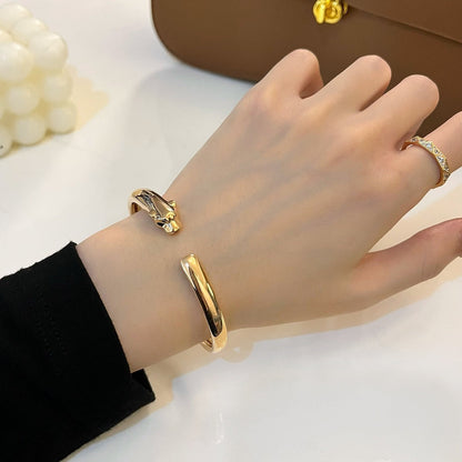 [⭐Glow]PANTHERE GOLD OPEN BRACELET