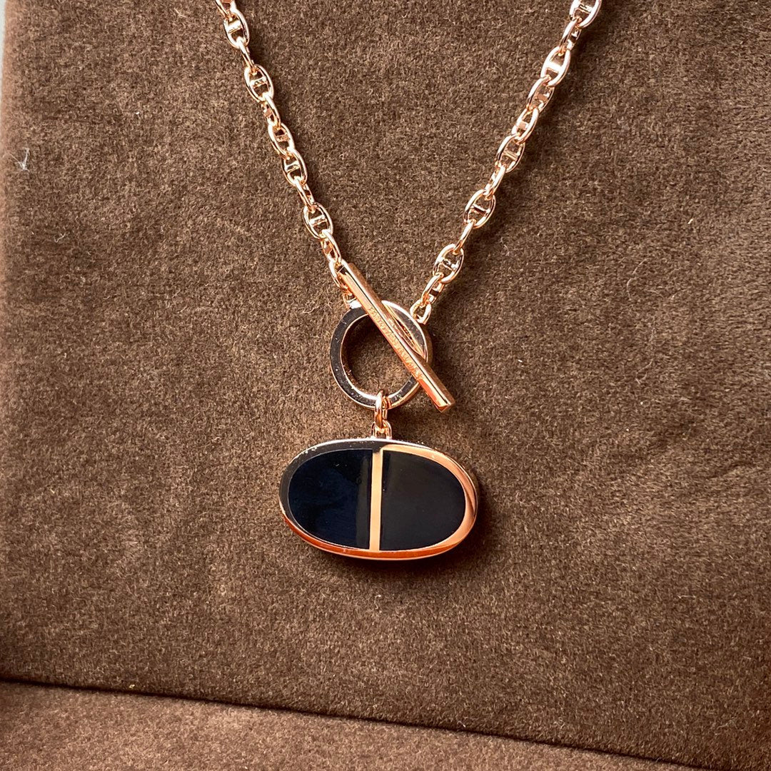 [⭐Glow]CHAINE VERSO BLACK CERAMIC NECKLACE
