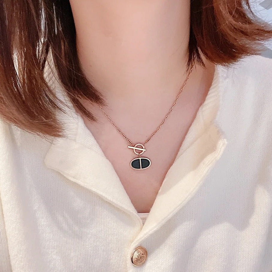 [⭐Glow]CHAINE VERSO BLACK CERAMIC NECKLACE