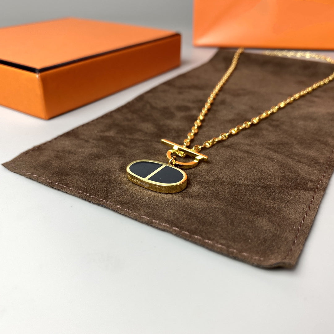[⭐Glow]CHAINE VERSO BLACK CERAMIC NECKLACE