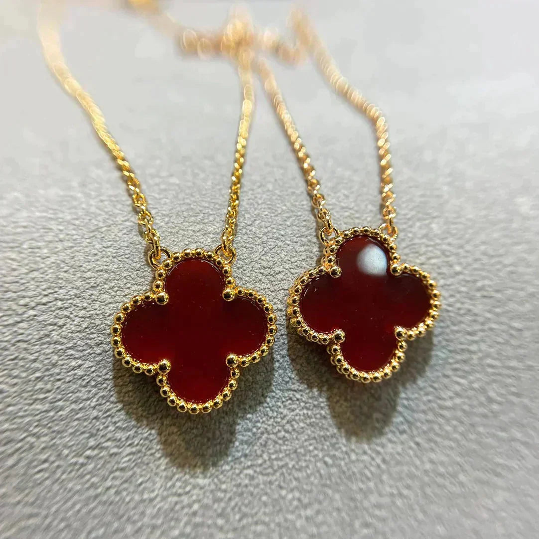 [⭐Glow]CLOVER 15MM CARNELIAN SINGLE FLOWER NECKLACE