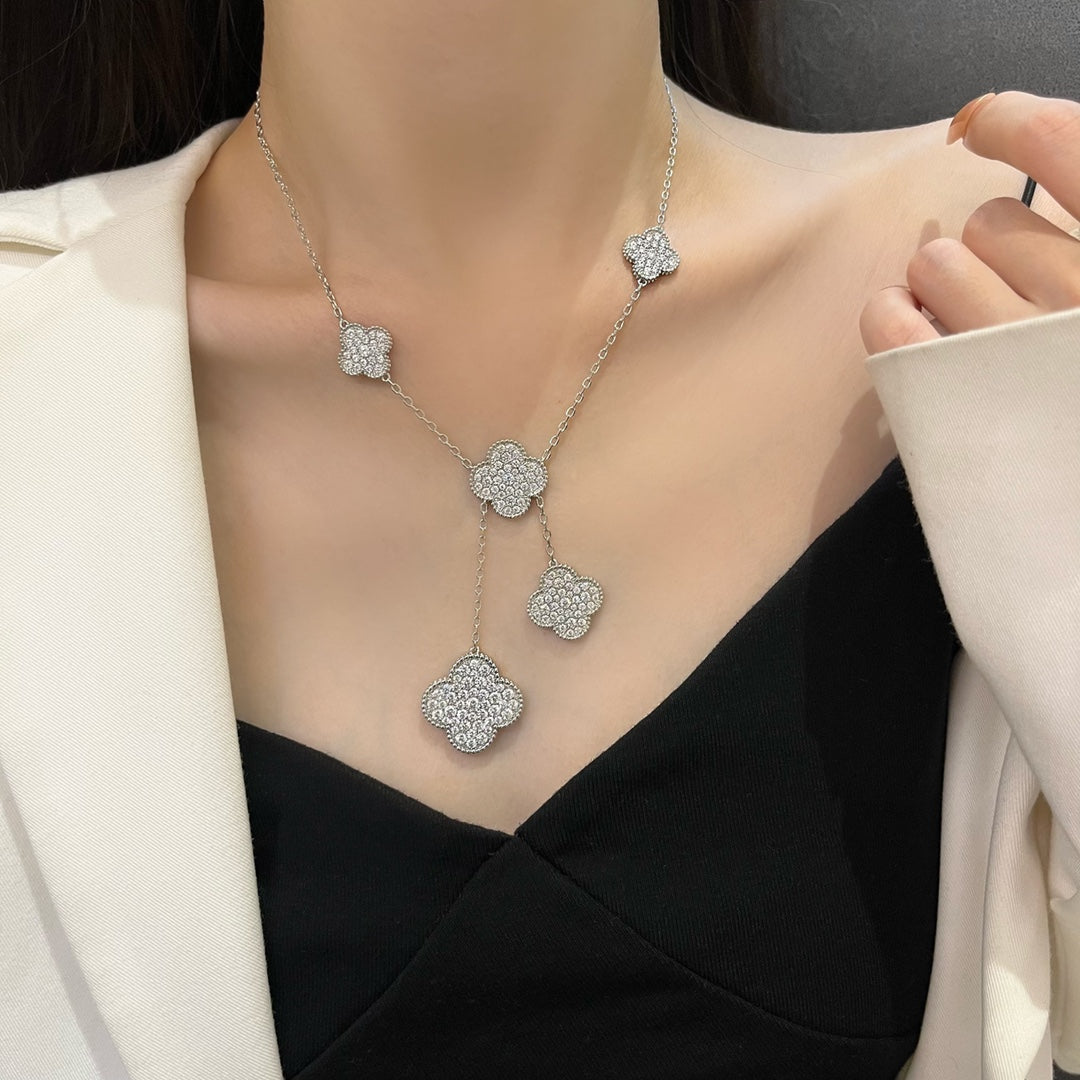 [⭐Glow]CLOVER 5 MOTIFS SILVER DIAMONDS NECKLACE