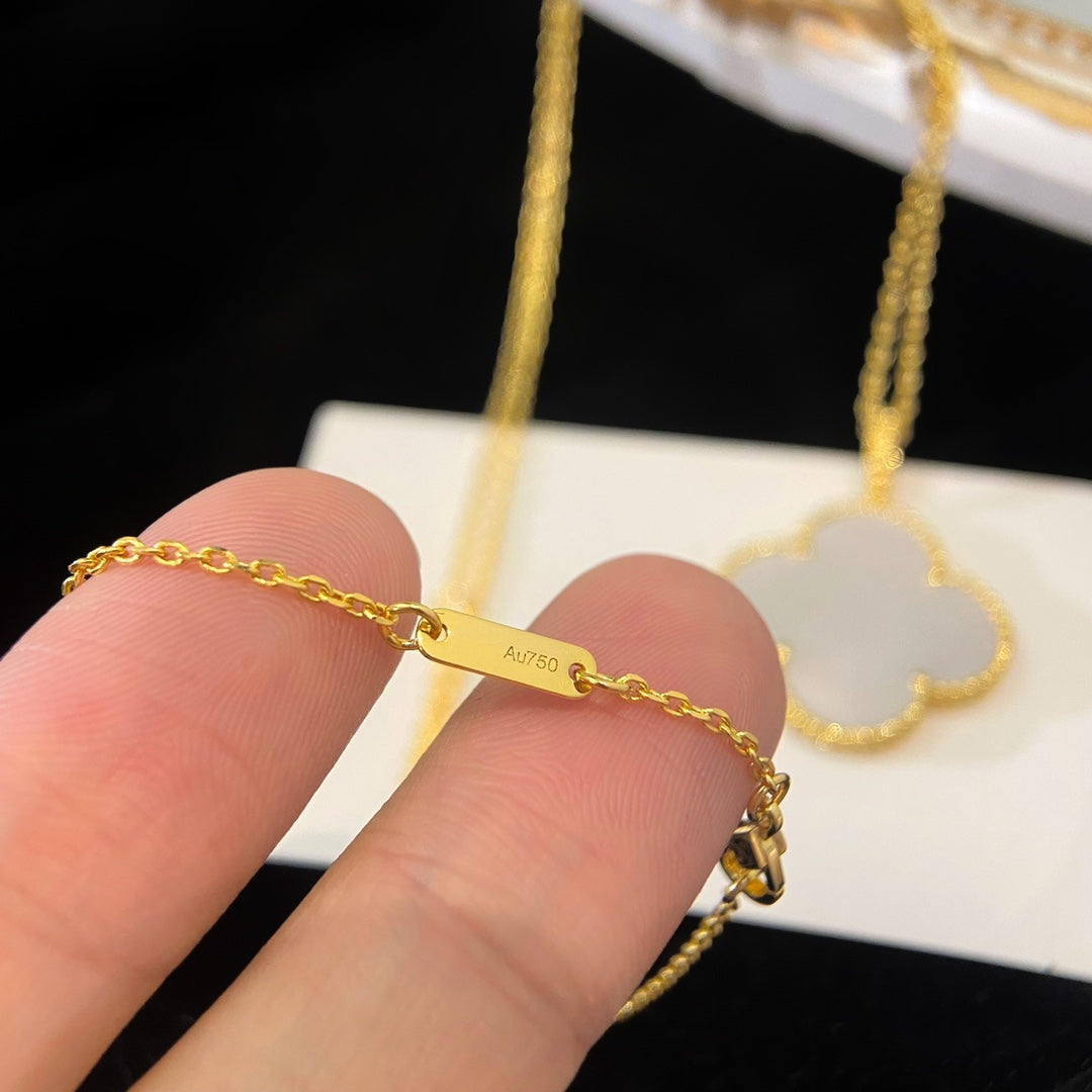 [⭐Glow]CLOVER 25MM MOP LARGE PENDANT NECKLACE