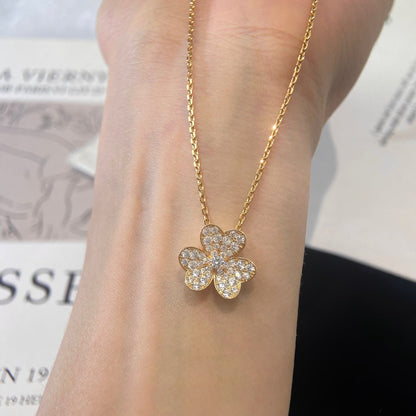 [⭐Glow]FLOWER DIAMOND NECKLACE