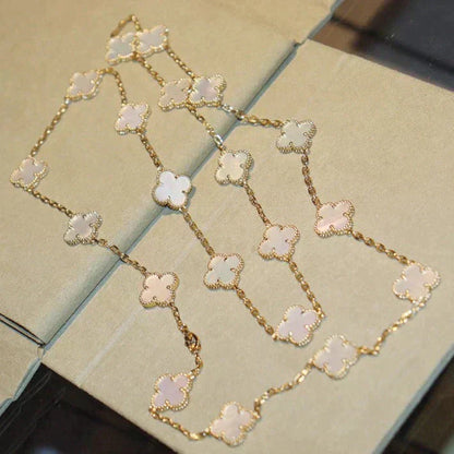 [⭐Glow]CLOVER 20 MOTIFS WHITE MOP NECKLACE