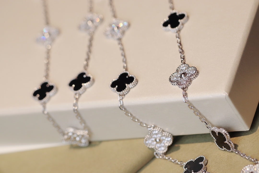 [⭐Glow]CLOVER 20 MOTIFS ONYX DIAMOND SILVER