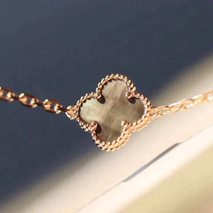 [⭐Glow]CLOVER 20 MOTIFS LASER DIAMOND NECKLACE