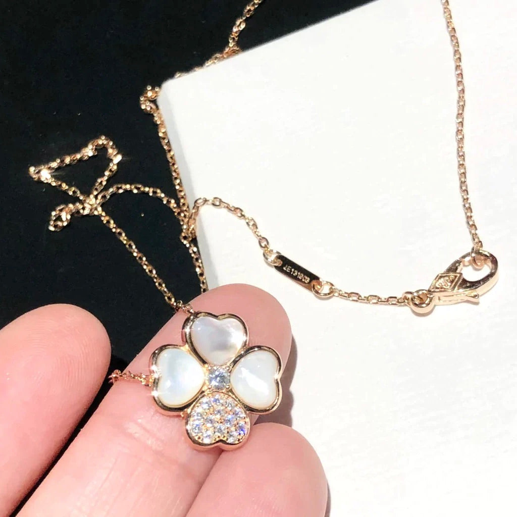 [⭐Glow]CLOVER MOP DIAMOND ROSE GOLD NECKLACE