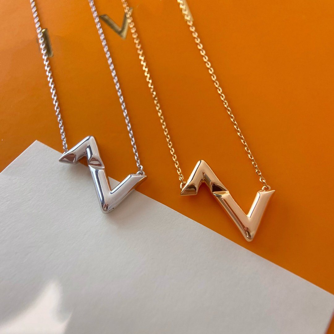 [⭐Glow]VOLTE UPSIDE DOWN NECKLACE