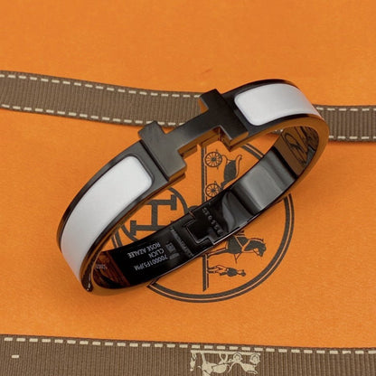 [⭐Glow]H BRACELET 12MM BLACK WHITE CERAMIC