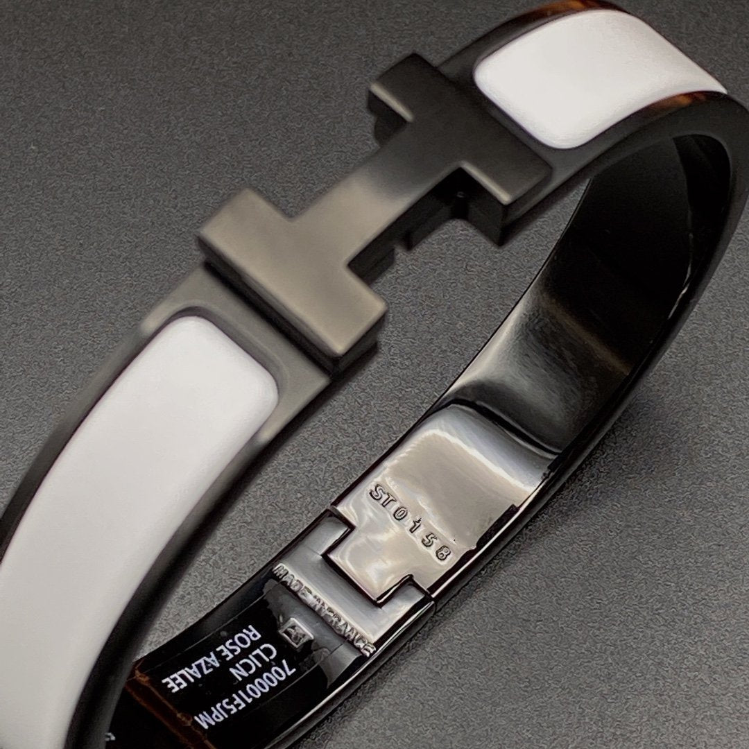 [⭐Glow]H BRACELET 12MM BLACK WHITE CERAMIC