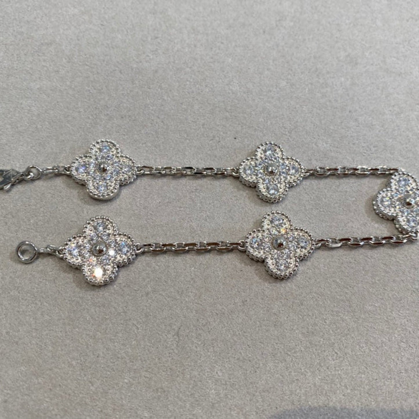 [⭐Glow] CLOVER 5 MOTIF FULL DIAMOND BRACELET COLLECTION