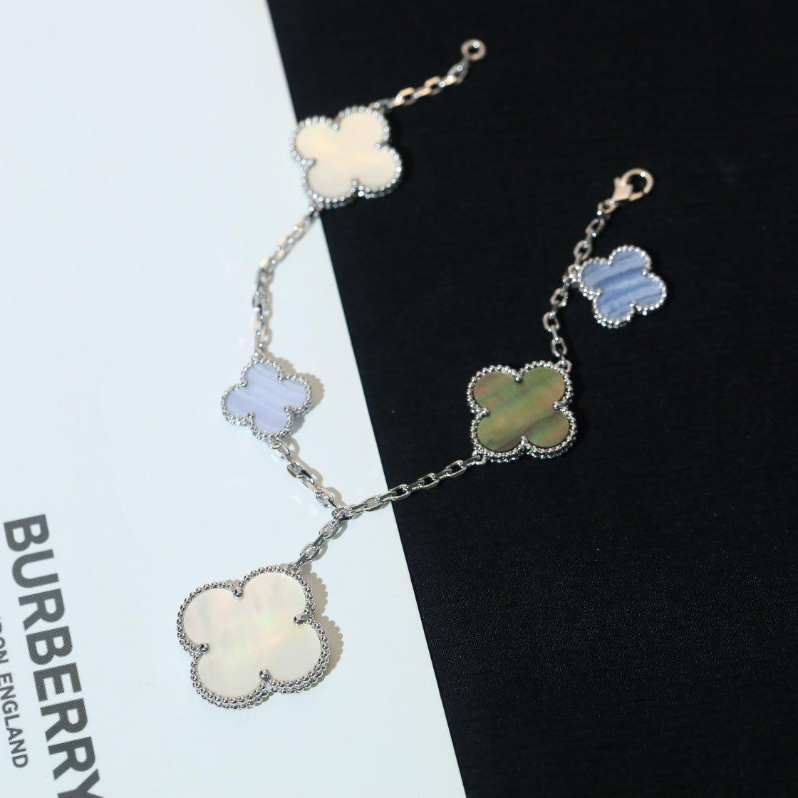 [⭐Glow]CLOVER BRACELET 5 MOTIFS MOP CHALCEDONY SILVER