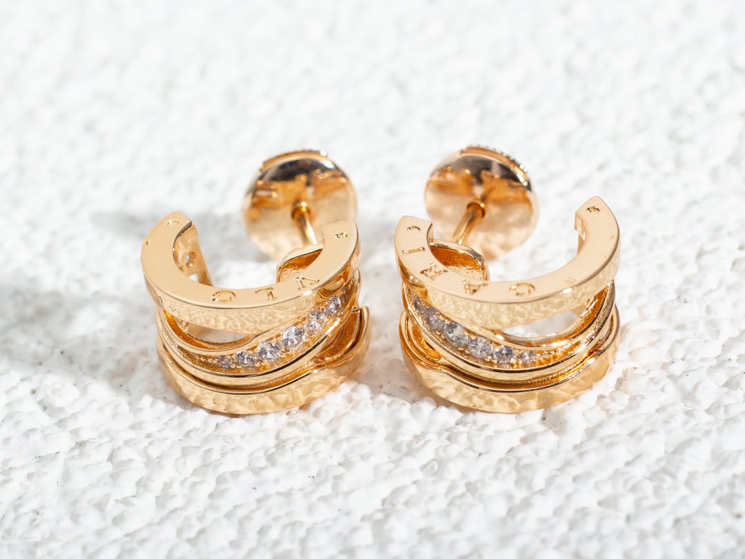 [⭐Glow]ZERO 1 PINK GOLD DIAMONDS EARRINGS