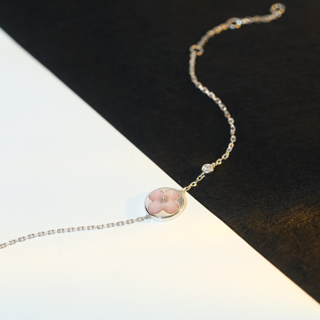[⭐Glow]SUN MOTIF PINK MOP SILVER BRACELET