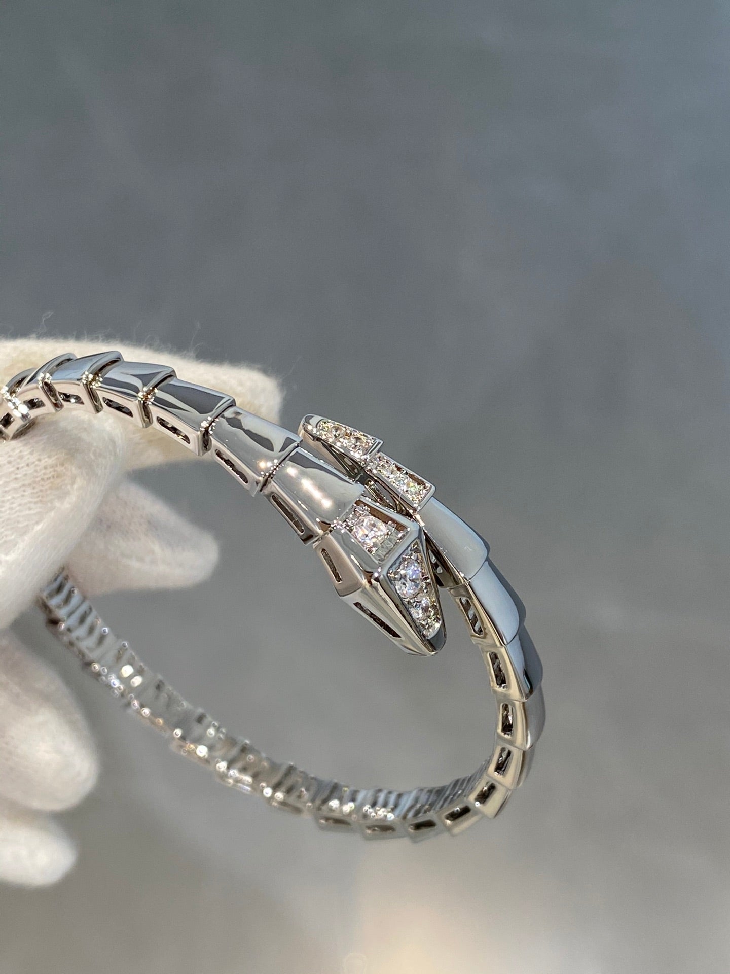 [⭐Glow]SERPENTI BRACELET DIAMONDS SILVER
