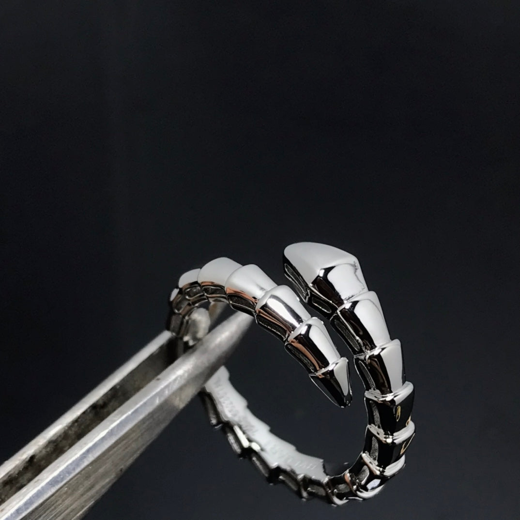 [⭐Glow]SERPENTS RING