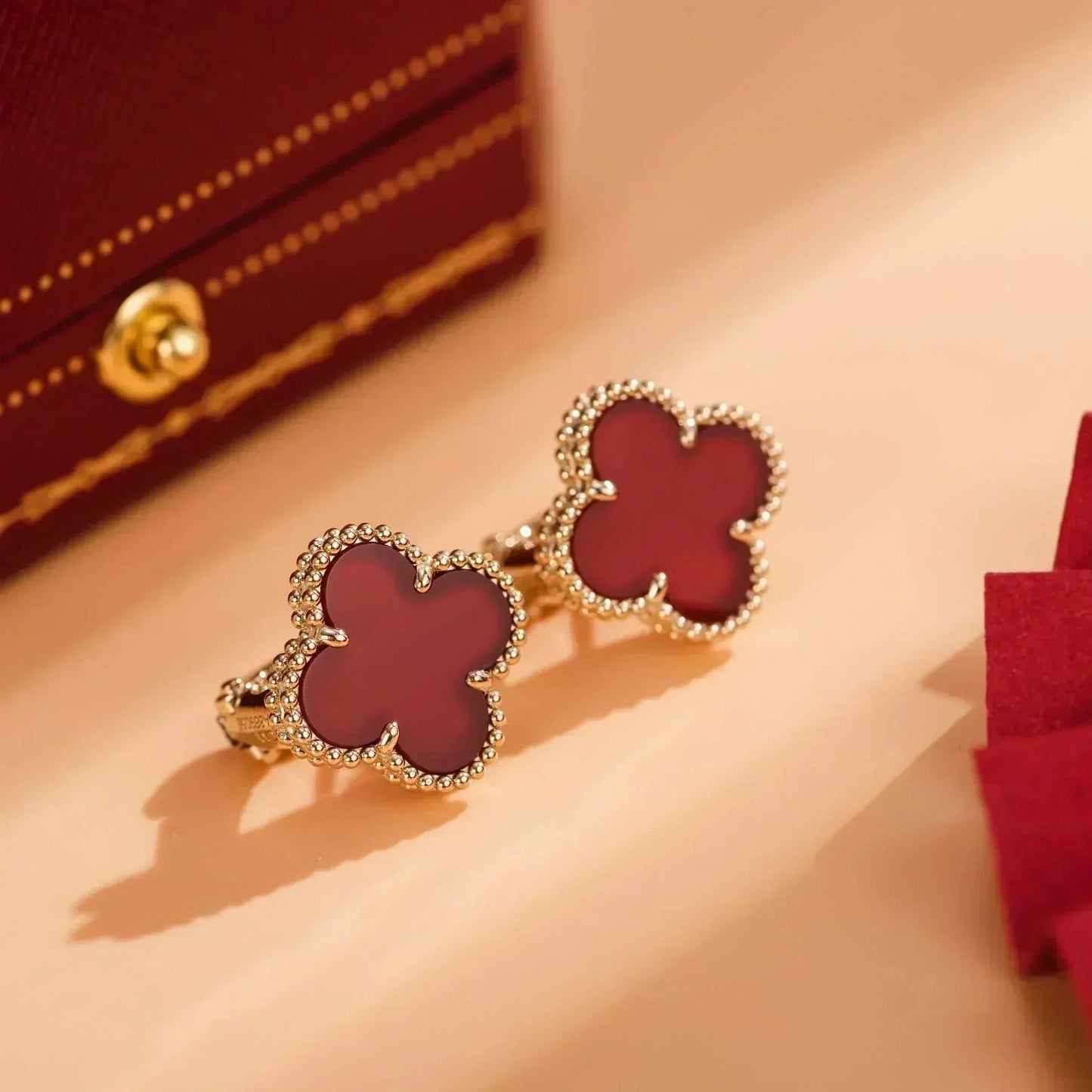 [⭐Glow]CLOVER MEDIUM 1 MOTIFS CARNELIAN  EARRINGS