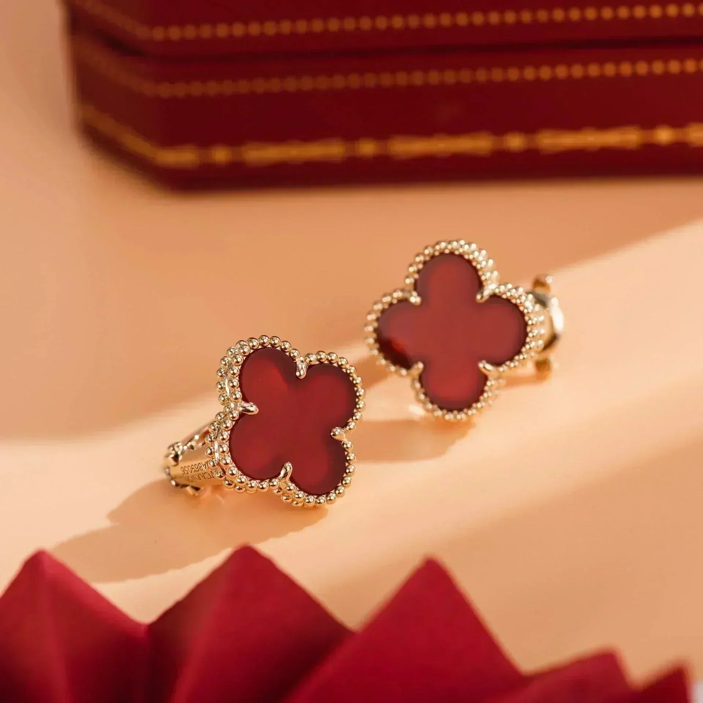 [⭐Glow]CLOVER MEDIUM 1 MOTIFS CARNELIAN  EARRINGS