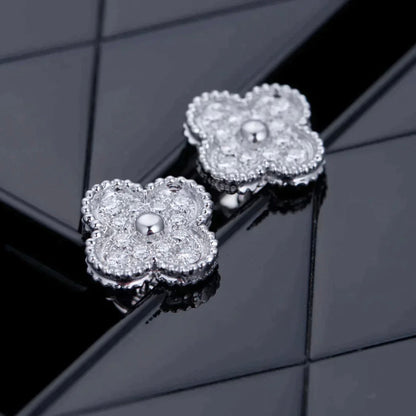 [⭐Glow]CLOVER 1 MOTIFS DIAMOND STUD EARRINGS SILVER