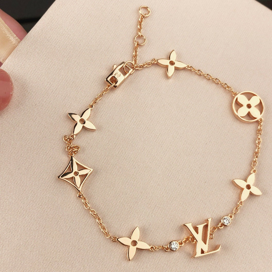 [⭐Glow]STAR AND SUN 7 MOTIFS GOLD BRACELET