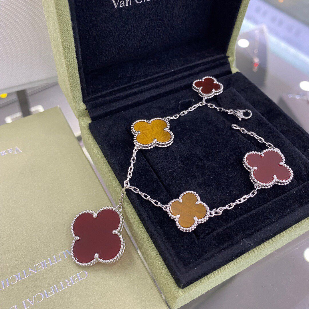 [⭐Glow]CLOVER 5 MOTIFS SIVLER CARNELIAN TIGER EYE BRACELET