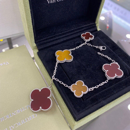 [⭐Glow]CLOVER 5 MOTIFS SIVLER CARNELIAN TIGER EYE BRACELET