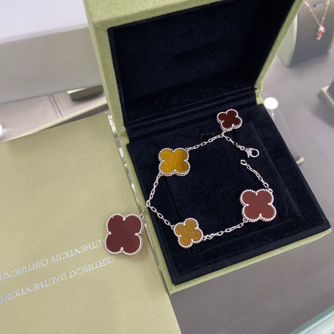 [⭐Glow]CLOVER 5 MOTIFS SIVLER CARNELIAN TIGER EYE BRACELET