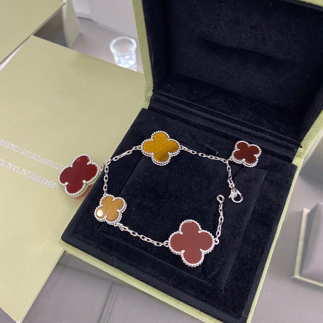 [⭐Glow]CLOVER 5 MOTIFS SIVLER CARNELIAN TIGER EYE BRACELET