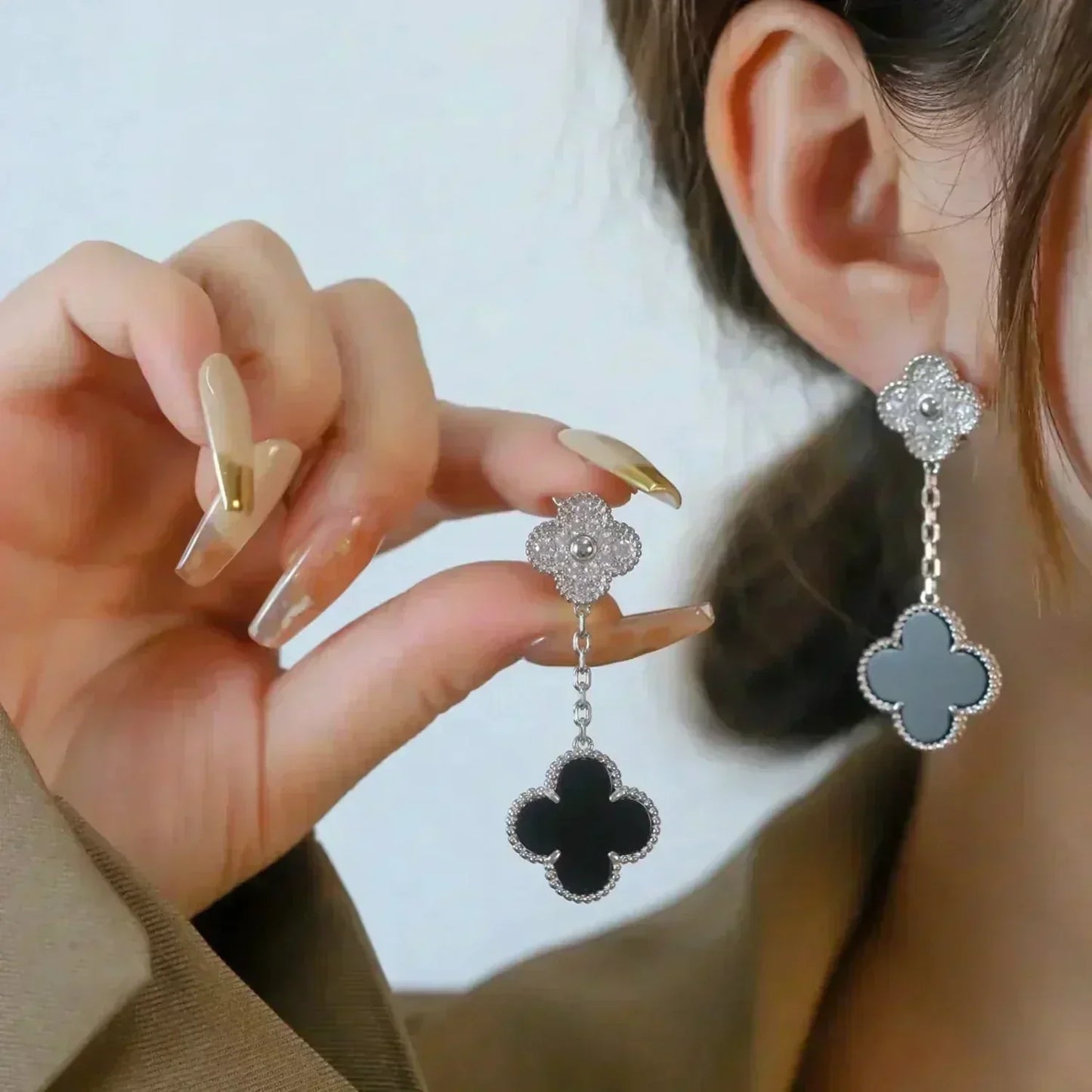 [⭐Glow]CLOVER 2 MOTIFS  DIAMOND ONYX EARRINGS SILVER