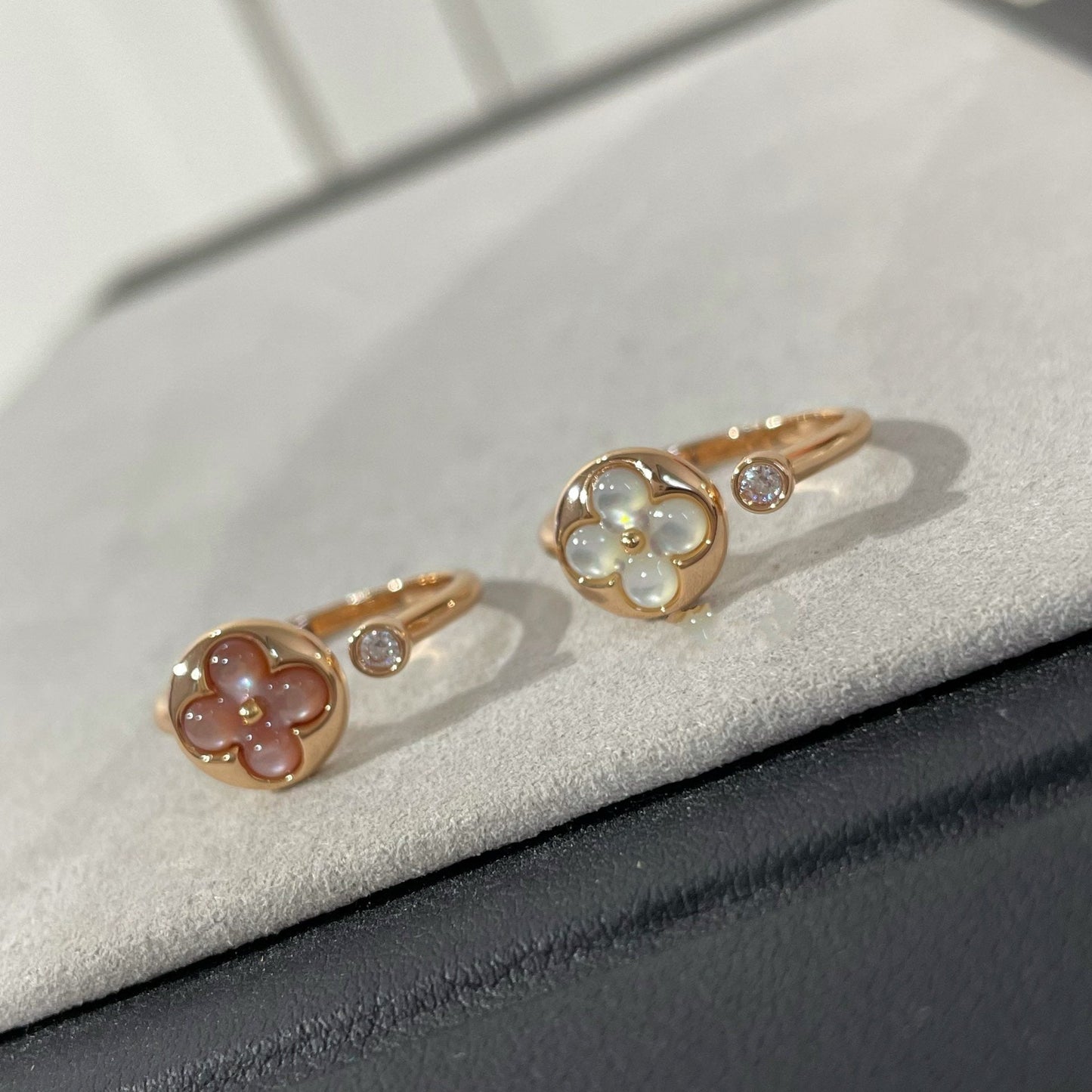 [⭐Glow]SUN 1 DIAMOND PINK MOP RING