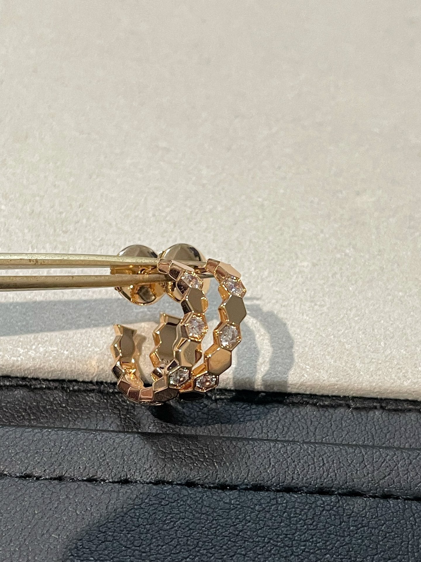[⭐Glow]Hollow Design Four-Leaf Clover Flower Shape Ring