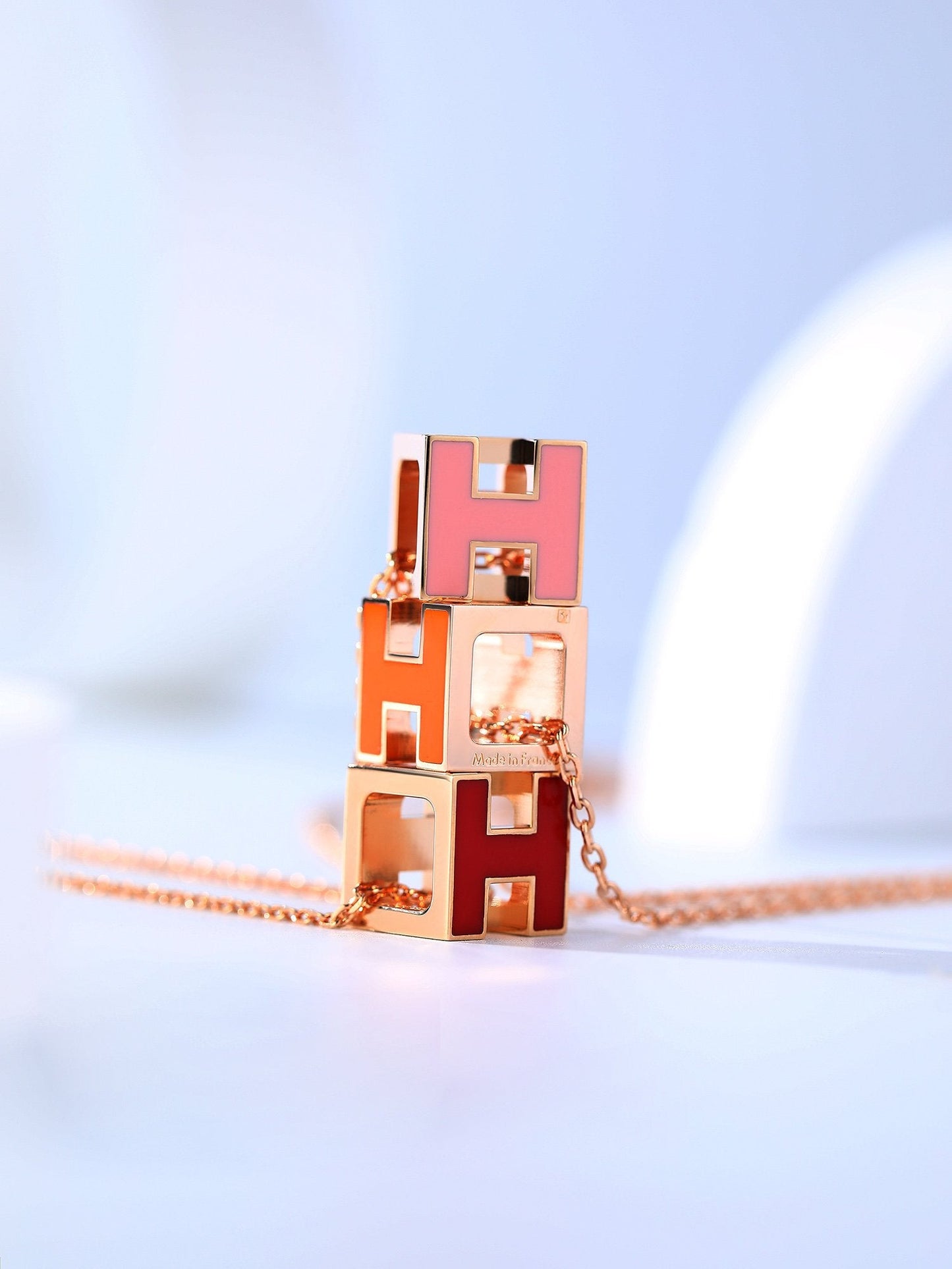 [⭐Glow]H CAGE PINK GOLD NECKLACE