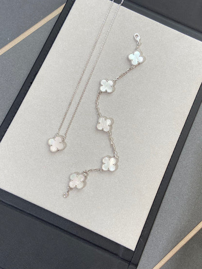 [⭐Glow]CLOVER WHITE PEARL MOP 5 MOTIF BRACELET COLLECTION