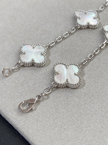 [⭐Glow]CLOVER WHITE PEARL MOP 5 MOTIF BRACELET COLLECTION