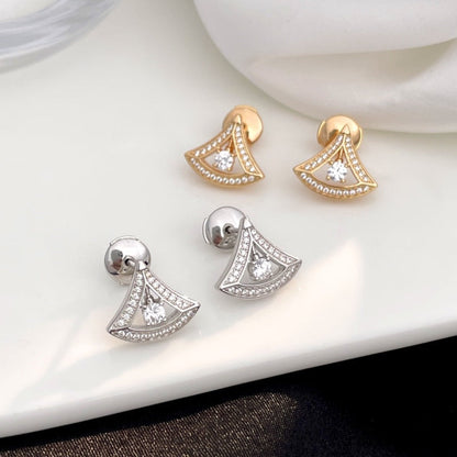 [⭐Glow]DREAM MINI DIAMOND STUD EARRINGS