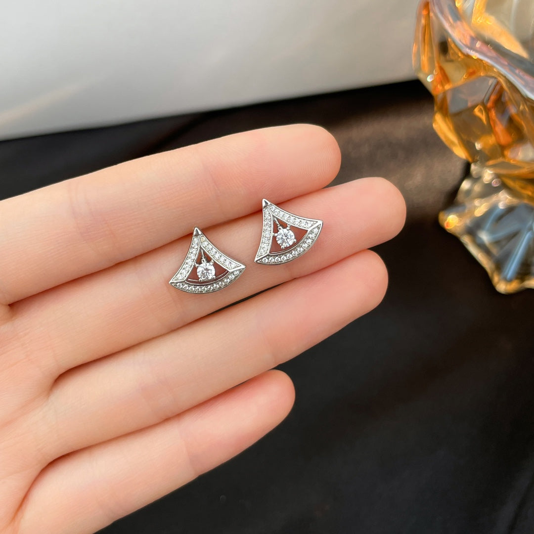 [⭐Glow]DREAM MINI DIAMOND STUD EARRINGS