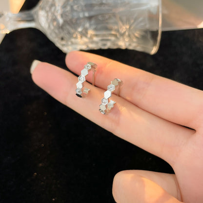 [⭐Glow]BEE LOVE DIAMOND HOOP EARRINGS