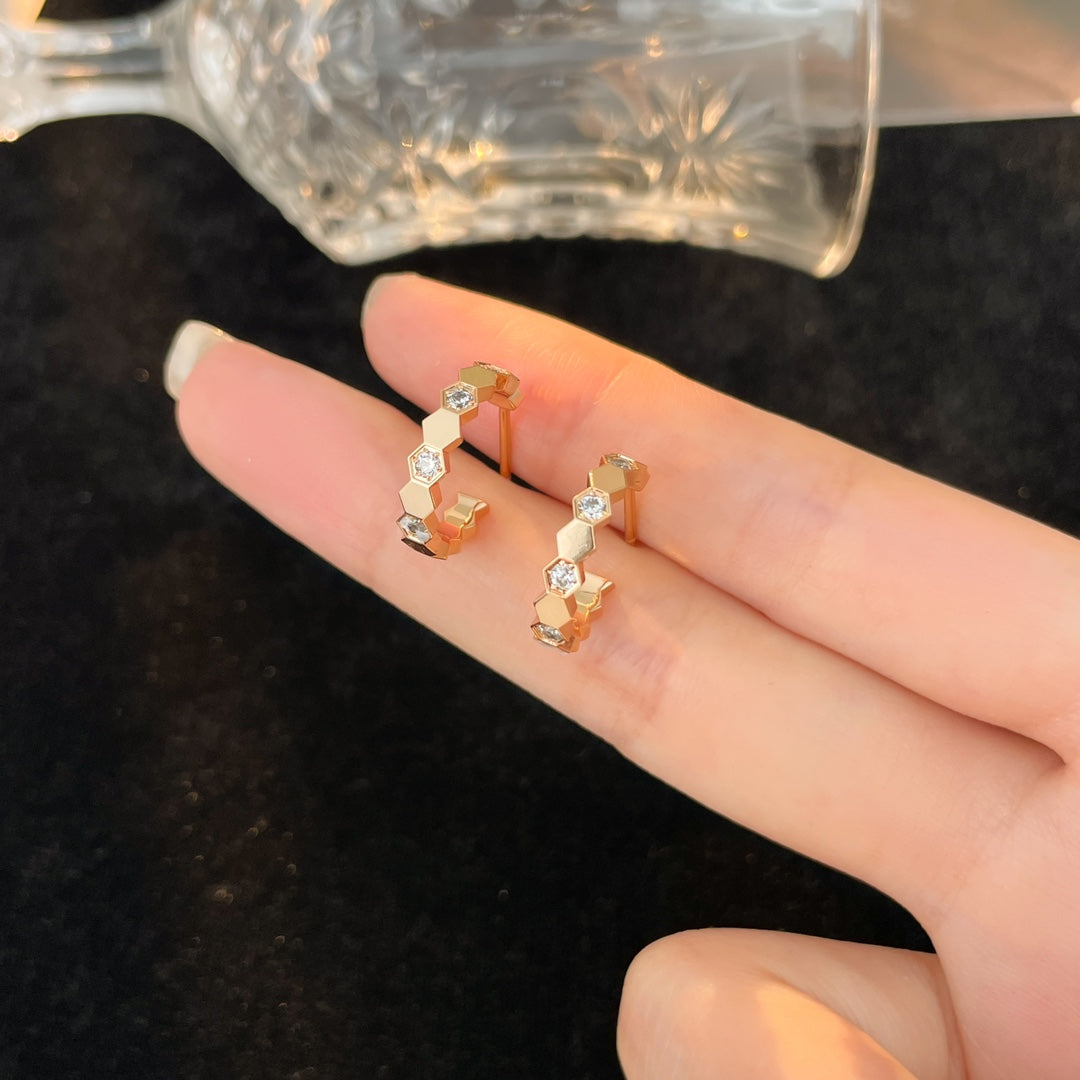 [⭐Glow]BEE LOVE DIAMOND HOOP EARRINGS