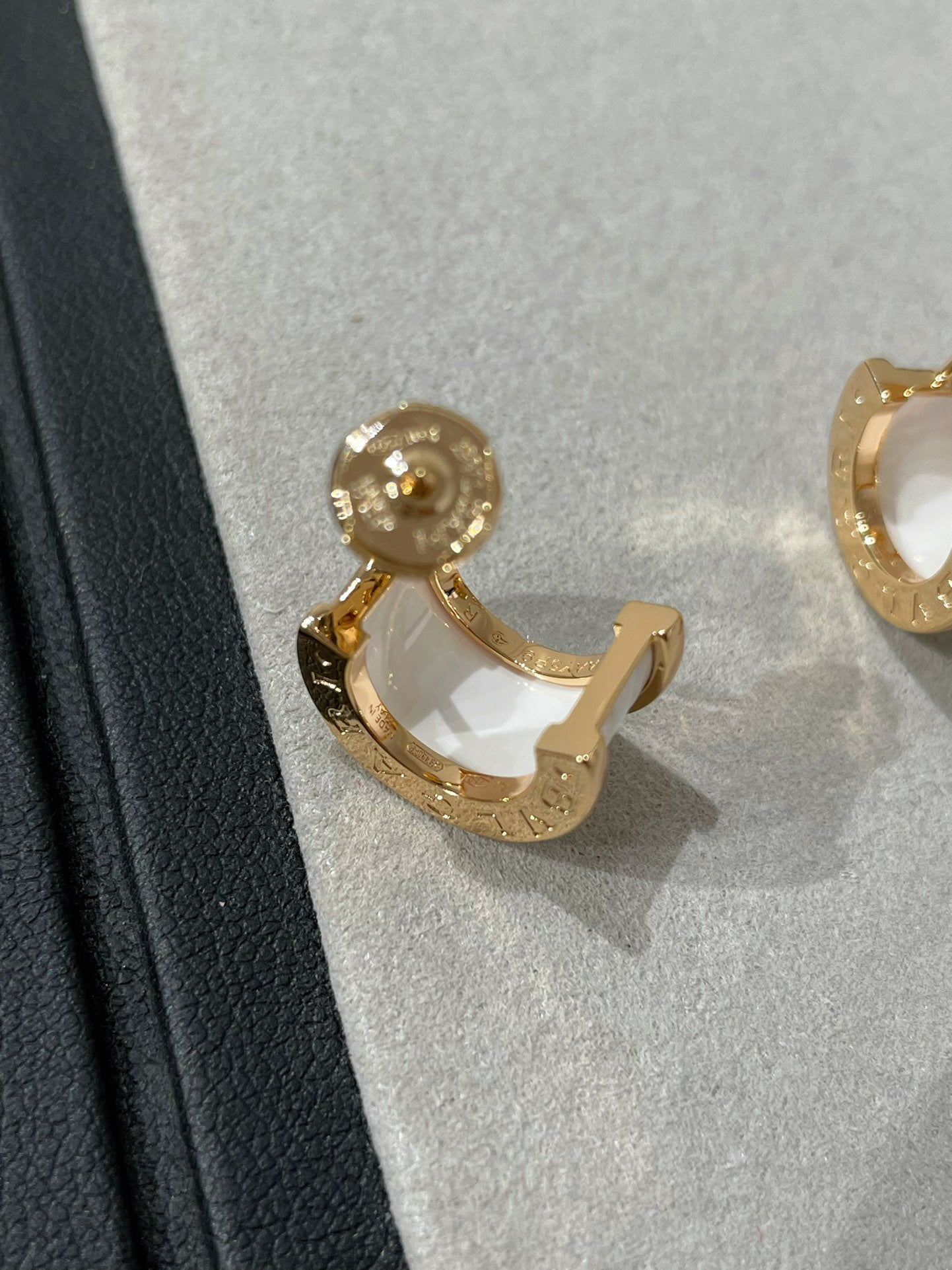 [⭐Glow]ZERO 1 PINK GOLD CERAMIC EARRINGS